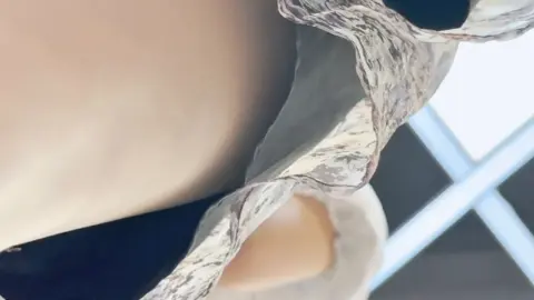 KFC – A young woman in a long skirt fucked