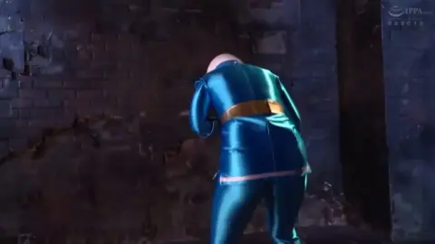 Asian Superheroine Bondage