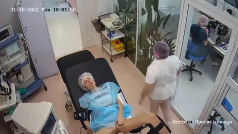 Gynecology Office222 – Lesbian Medical Exam