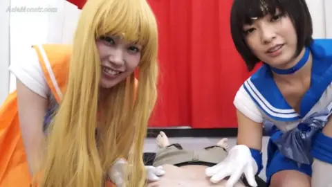 Asian Schoolgirls in Sailor Fuku Costumes