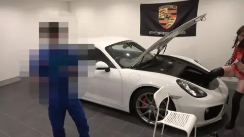 Girls Getting Ready Together