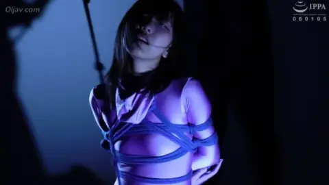 Spandex Fantasies: Restraint and Seduction