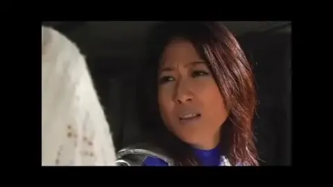 Asian Lesbian Encounter in Studio