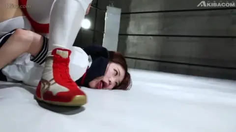 Asian Lesbians Wrestling and Submission