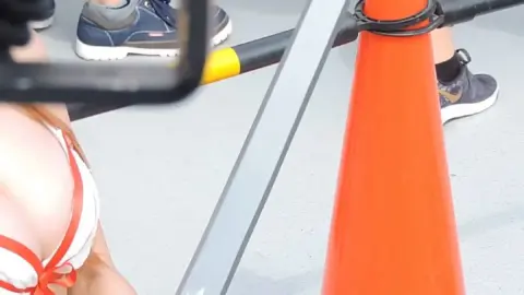 Fujimura – Asian Redhead Sword Play