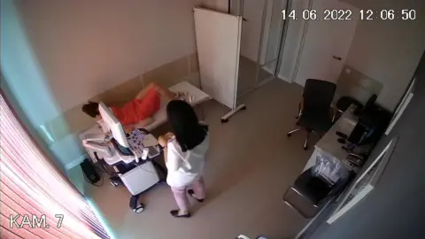 Gynecologic Ultrasonography 93 Lesbian Office