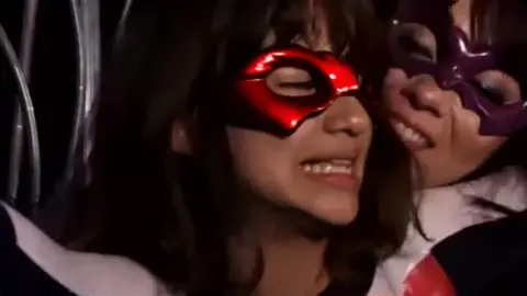 Intimate Embraces and Kissing