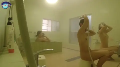Asian Girls Bathing Together POV