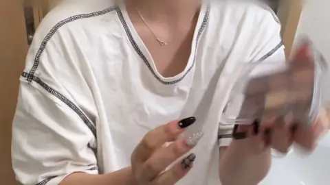 ins 29 – 2492736764dba2558f6