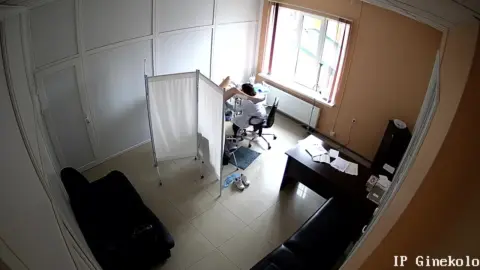 New super gynecological cabinet 110