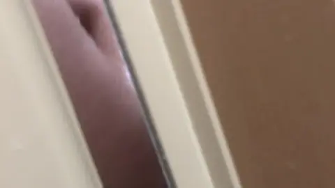 Asian Teen Masturbates in Bathroom