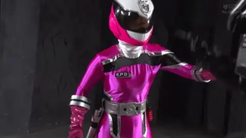 Dominant and Submissive Poses