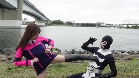 Asian Couple’s Outdoor Encounter