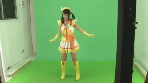Asian Girls in Costumes Outdoor and Green Screen