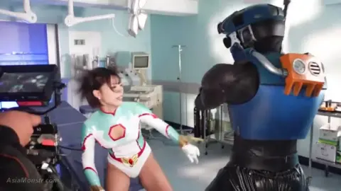 Futuristic Asian Beauties in Medical Fantasy Scenes