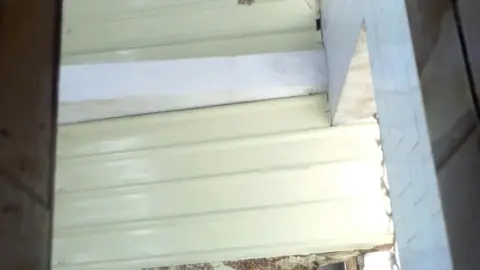 Asian Girls in Church Encounter