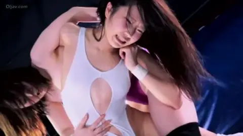 Wrestling Women Intimate Encounter