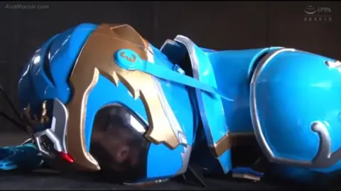 Fantasy Armor Fight Scene