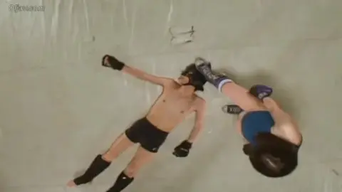 Asian Couple Sex in Wrestling Ring