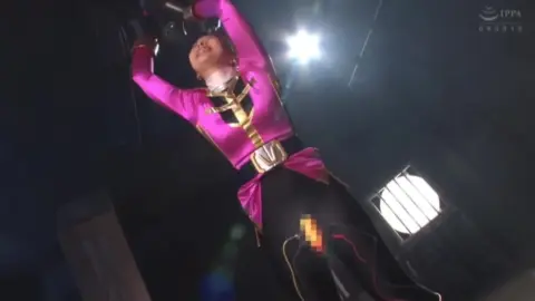 Asian Superheroines in Erotic Bondage