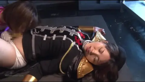 Asian Lesbian Encounter