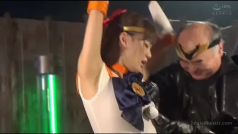 Lesbian Fight and Fuck