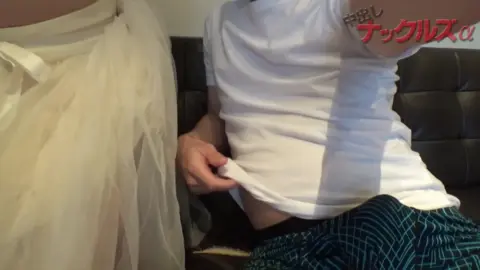 FC2 PPV 1008392 – Asian Lesbians Kissing and Fucking