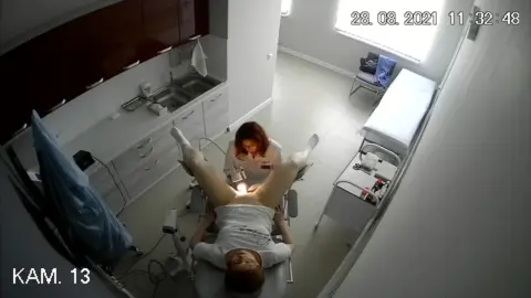 New super gynecological cabinet 80 – Doctor Examines Patient