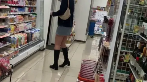 okaimono91 – 36 Style Asian Teen