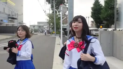 Asian Sailor Girls in Erotic Poses