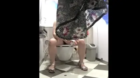 Scat and Watersports in Bathroom