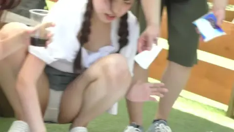 Asian Beauties Outdoor Fun