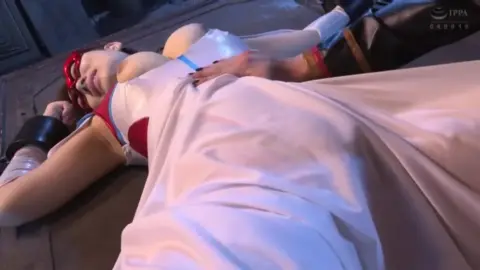 Intimate Encounter with Bondage